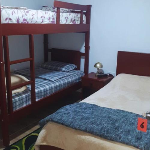 Hostal 7 Colores Hotel Murillo  Bagian luar foto